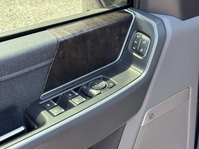 2022 Ford F-150 LARIAT 4WD SuperCrew 5.5' Box