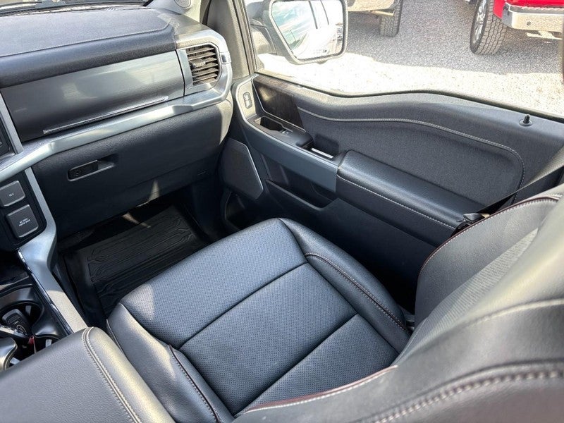 2023 Ford F-150 LARIAT 4WD SuperCrew 5.5' Box