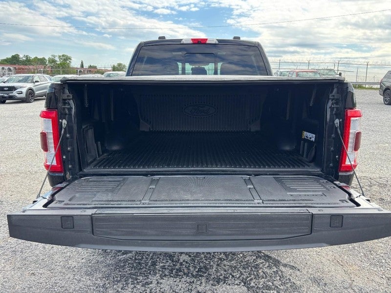 2022 Ford F-150 LARIAT 4WD SuperCrew 5.5' Box