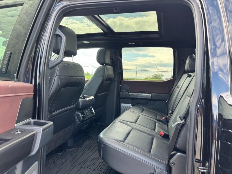 2022 Ford F-150 LARIAT 4WD SuperCrew 5.5' Box