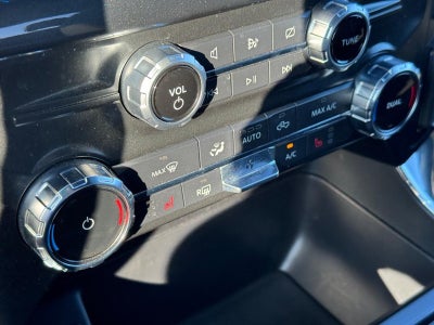 2022 Ford F-150 XLT 4WD SuperCrew 5.5' Box