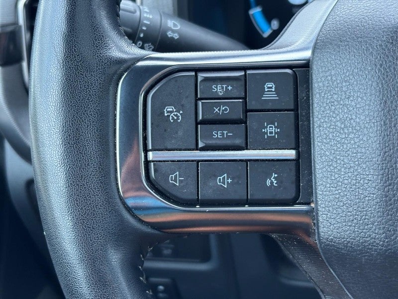 2022 Ford F-150 Platinum 4WD SuperCrew 5.5' Box