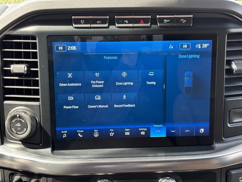 2022 Ford F-150 LARIAT 4WD SuperCrew 5.5' Box