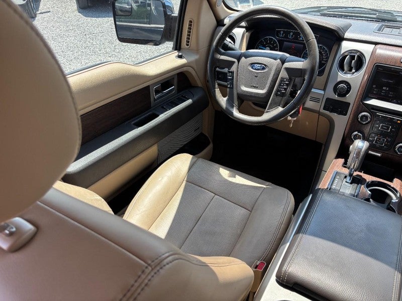 2014 Ford F-150 4WD SuperCrew 145" Lariat