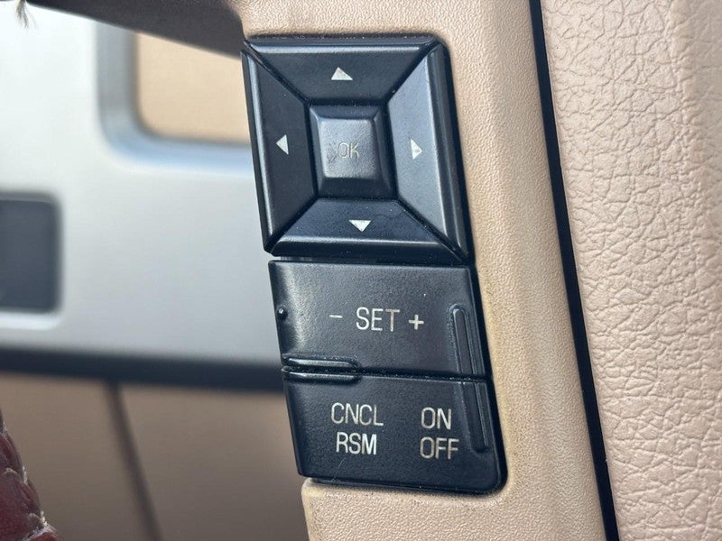 2012 Ford F-150 4WD SuperCrew 145" King Ranch