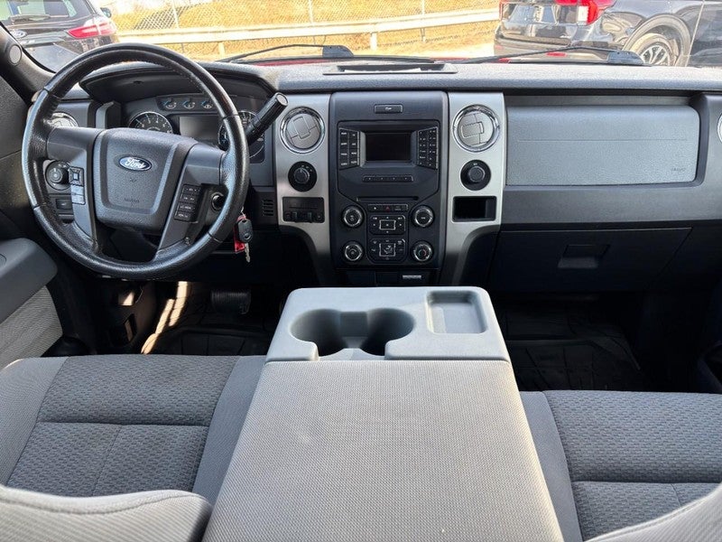 2014 Ford F-150 4WD SuperCrew 145" XLT