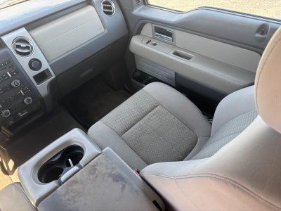 2010 Ford F-150 4WD SuperCrew 145" XLT