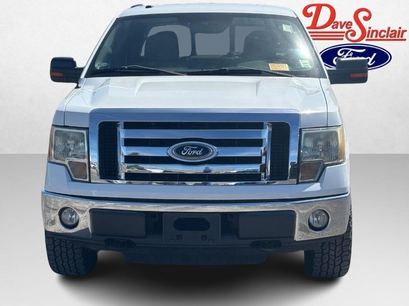 2010 Ford F-150 4WD SuperCrew 145" XLT