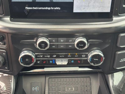 2024 Ford F-150 LARIAT 4WD SuperCrew 5.5' Box