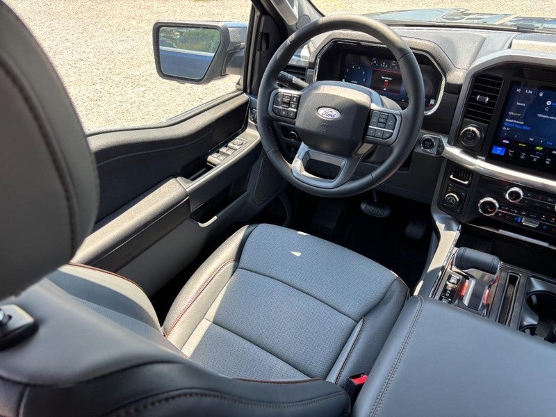 2026 Ford F-150 LARIAT 4WD SuperCrew 5.5' Box