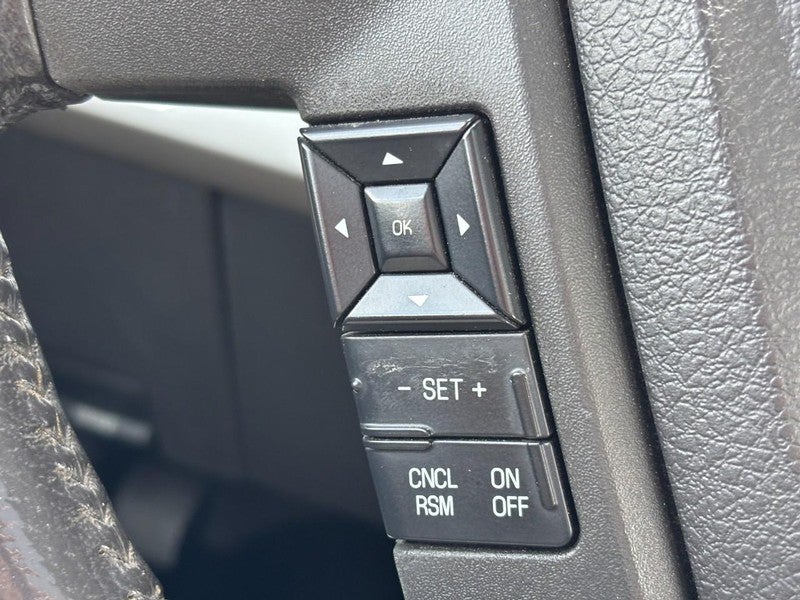 2014 Ford F-150 4WD SuperCab 145" Lariat