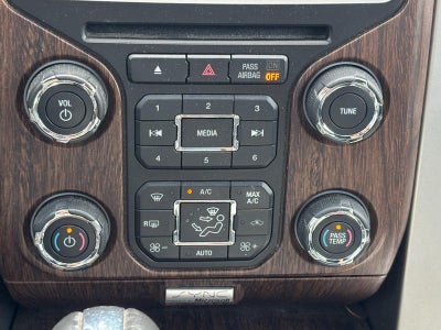 2014 Ford F-150 4WD SuperCab 145" Lariat