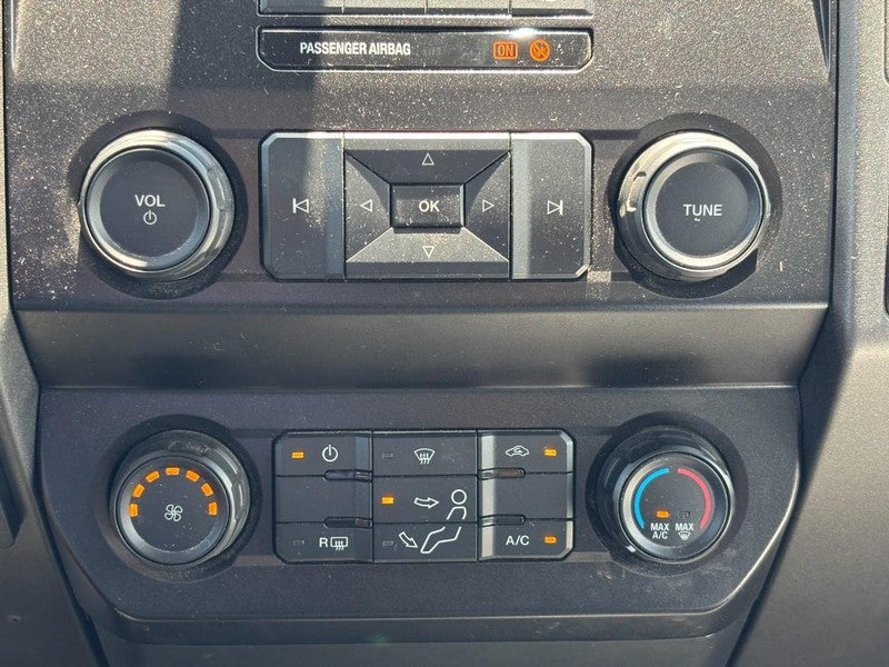 2022 Ford Super Duty F-350 SRW XL 4WD Reg Cab 8' Box