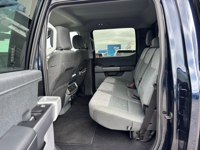 2023 Ford F-150 Lightning XLT 4WD SuperCrew 5.5' Box