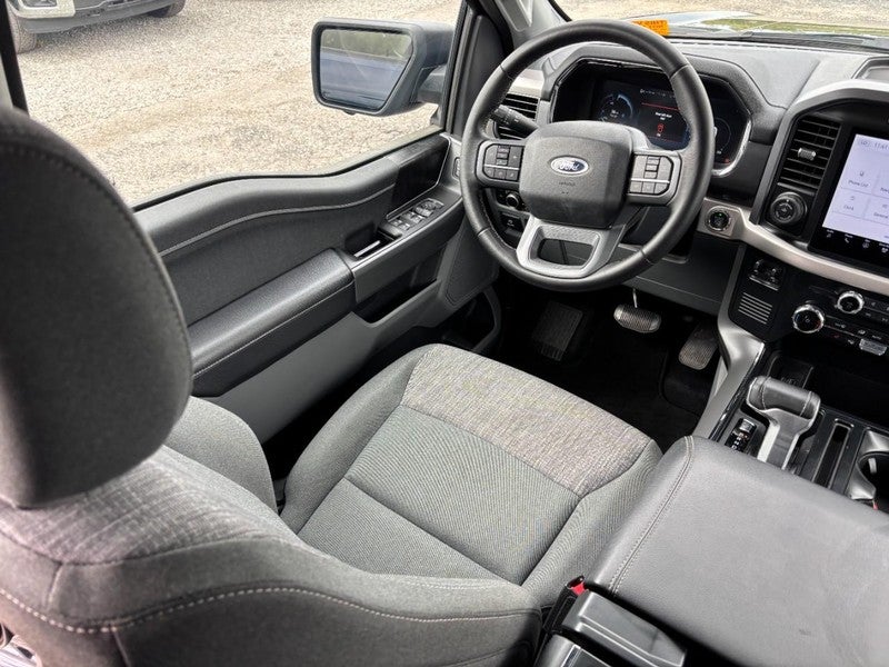 2023 Ford F-150 Lightning XLT 4WD SuperCrew 5.5' Box