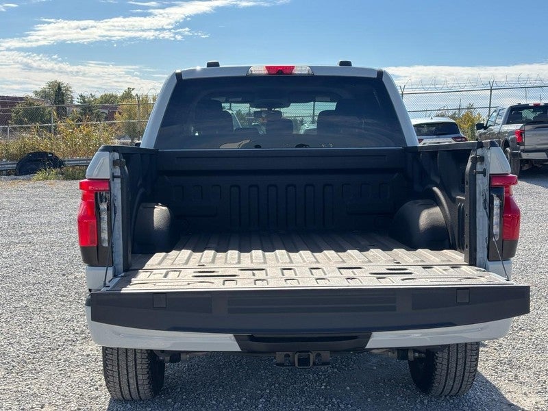 2023 Ford F-150 Lightning XLT 4WD SuperCrew 5.5' Box