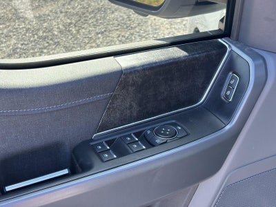 2023 Ford F-150 Lightning XLT 4WD SuperCrew 5.5' Box