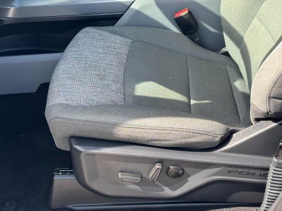 2023 Ford F-150 Lightning XLT 4WD SuperCrew 5.5' Box