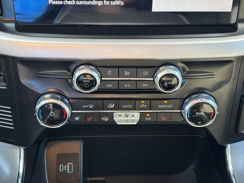 2023 Ford F-150 Lightning XLT 4WD SuperCrew 5.5' Box