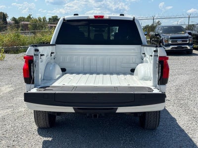 2023 Ford F-150 Lightning LARIAT 4WD SuperCrew 5.5' Box