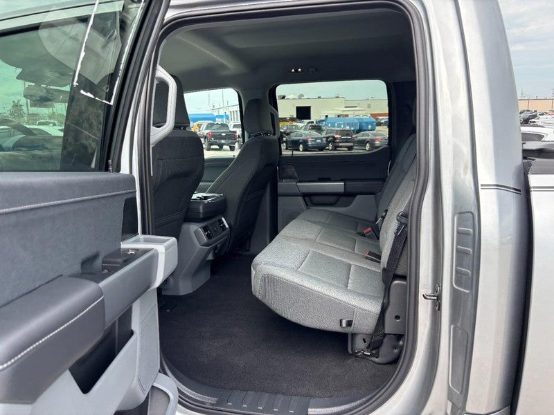 2025 Ford F-150 Lightning XLT 4WD SuperCrew 5.5' Box