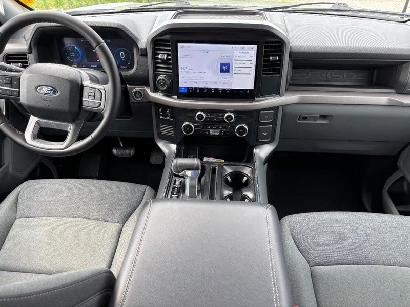 2025 Ford F-150 Lightning XLT 4WD SuperCrew 5.5' Box