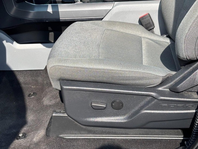 2025 Ford F-150 Lightning XLT 4WD SuperCrew 5.5' Box