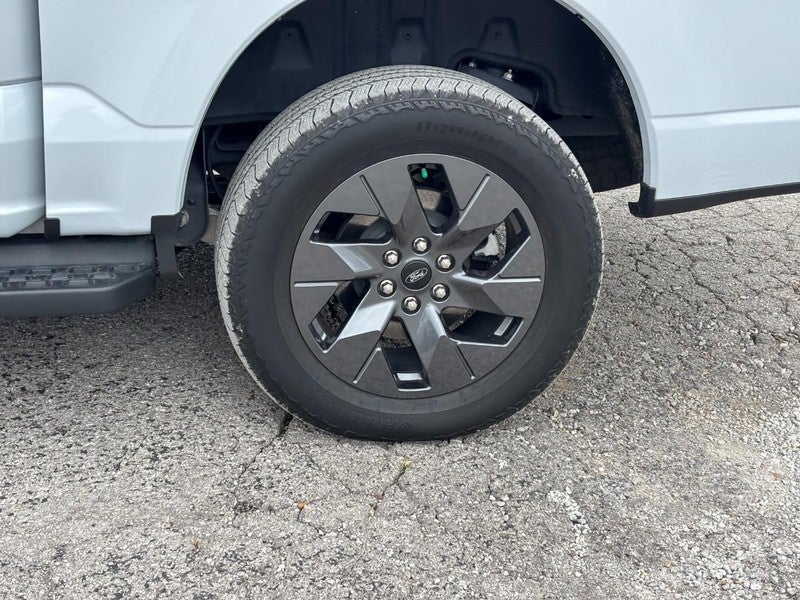 2025 Ford F-150 Lightning Flash 4WD SuperCrew 5.5' Box