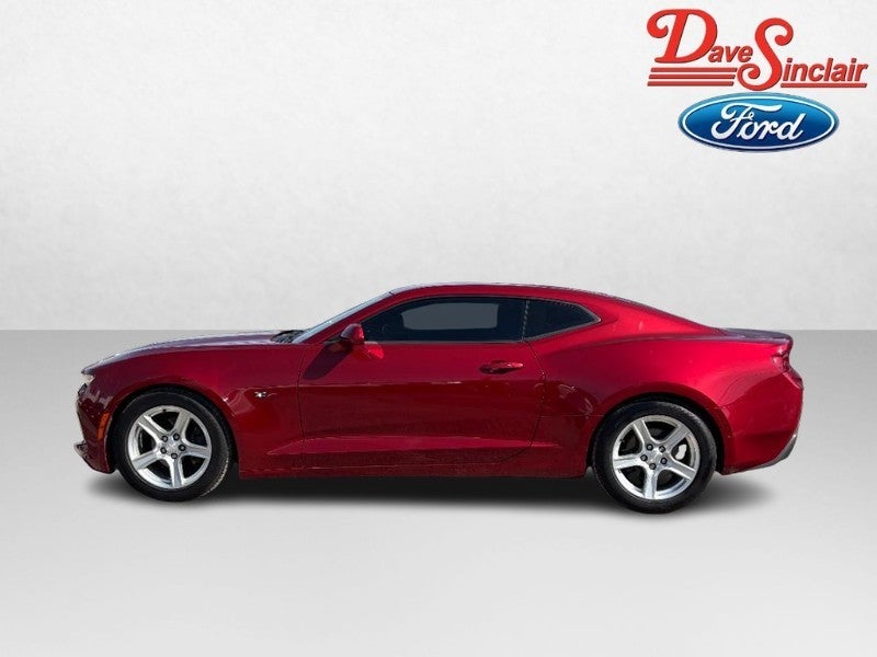 2017 Chevrolet Camaro 2dr Cpe 1LT