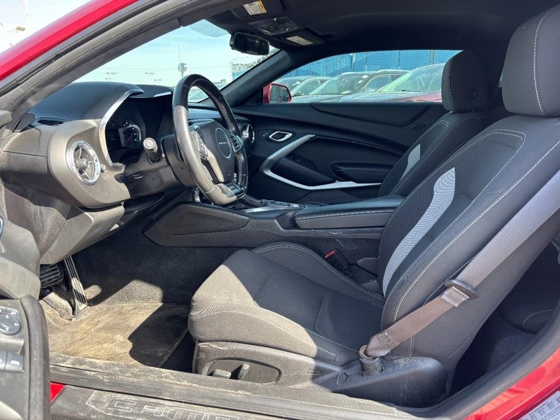 2017 Chevrolet Camaro 2dr Cpe 1LT