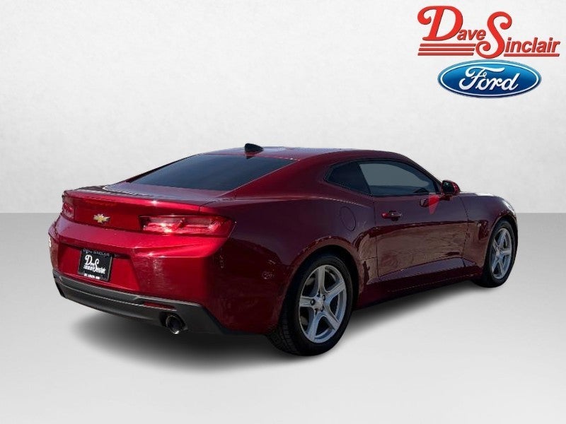 2017 Chevrolet Camaro 2dr Cpe 1LT