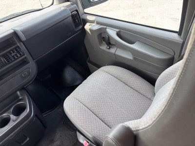 2014 Chevrolet Express Passenger RWD 3500 155" LT w/1LT