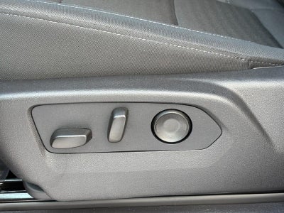 2026 Chevrolet Silverado 1500 4WD Crew Cab 147" Custom