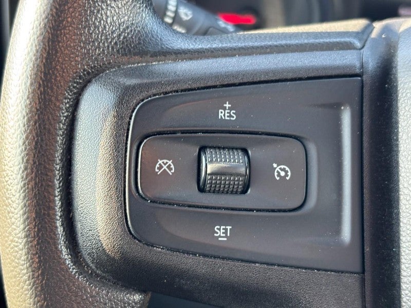 2020 Chevrolet Silverado 1500 2WD Crew Cab 147" Custom