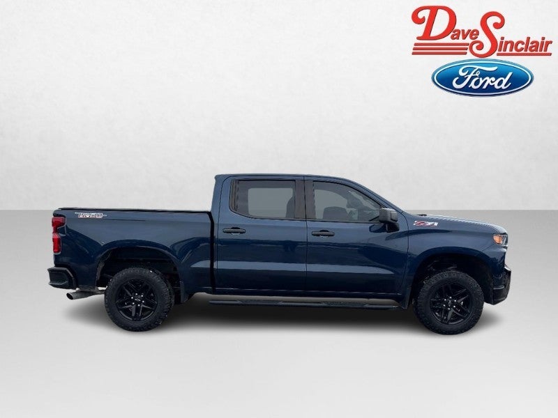 2021 Chevrolet Silverado 1500 4WD Crew Cab 147" Custom Trail Boss
