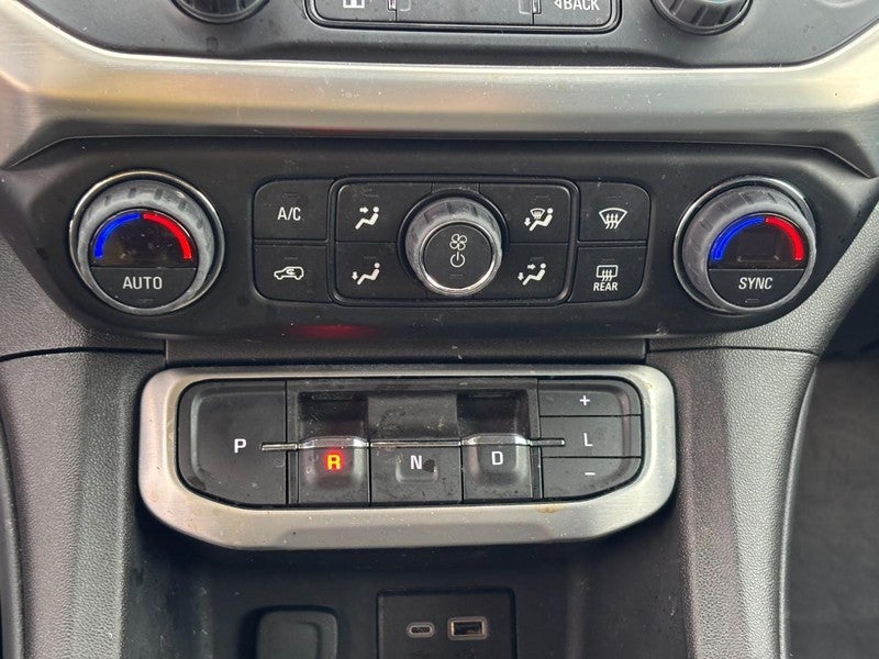 2023 GMC Acadia FWD 4dr SLE