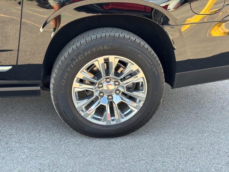 2025 GMC Yukon XL 4WD 4dr Denali