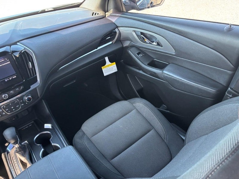 2022 Chevrolet Traverse FWD 4dr LT Cloth w/1LT
