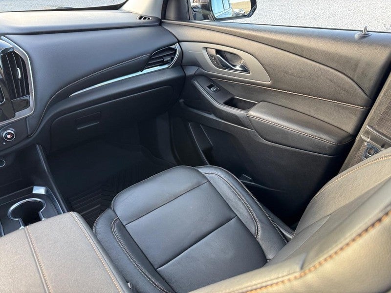 2020 Chevrolet Traverse FWD 4dr LT Leather