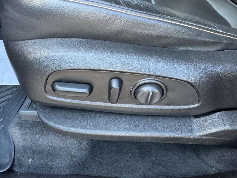 2020 Chevrolet Traverse FWD 4dr LT Leather