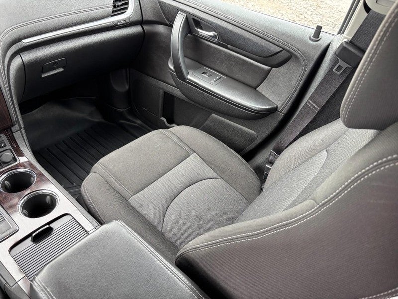 2017 Chevrolet Traverse FWD 4dr LT w/2LT