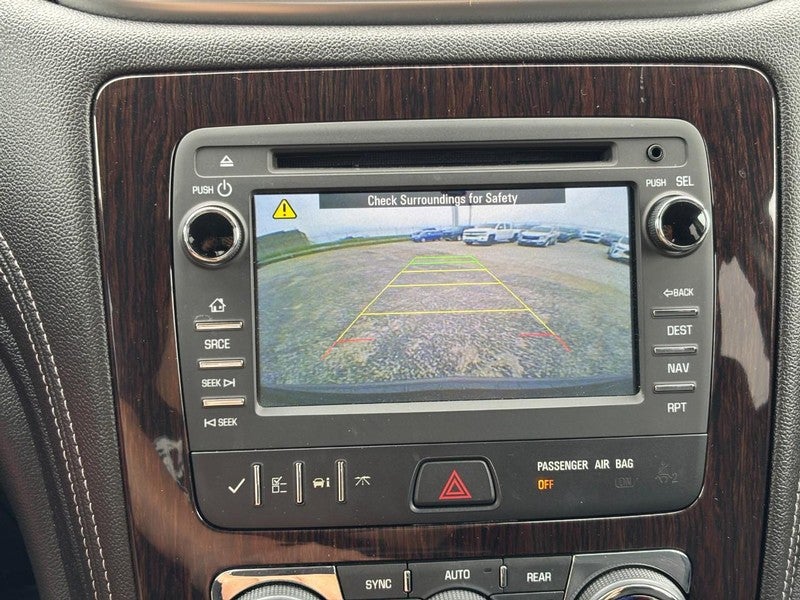 2017 Chevrolet Traverse FWD 4dr LT w/2LT