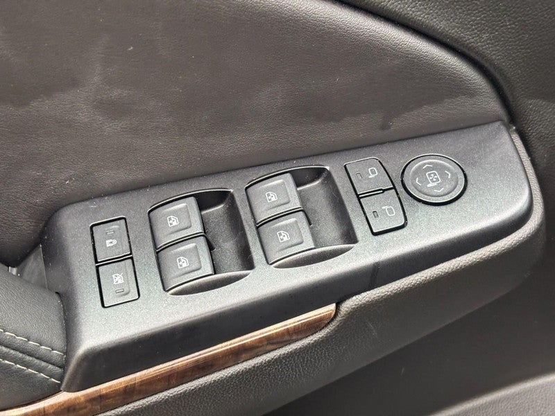 2019 Chevrolet Suburban 4WD 4dr 1500 LT