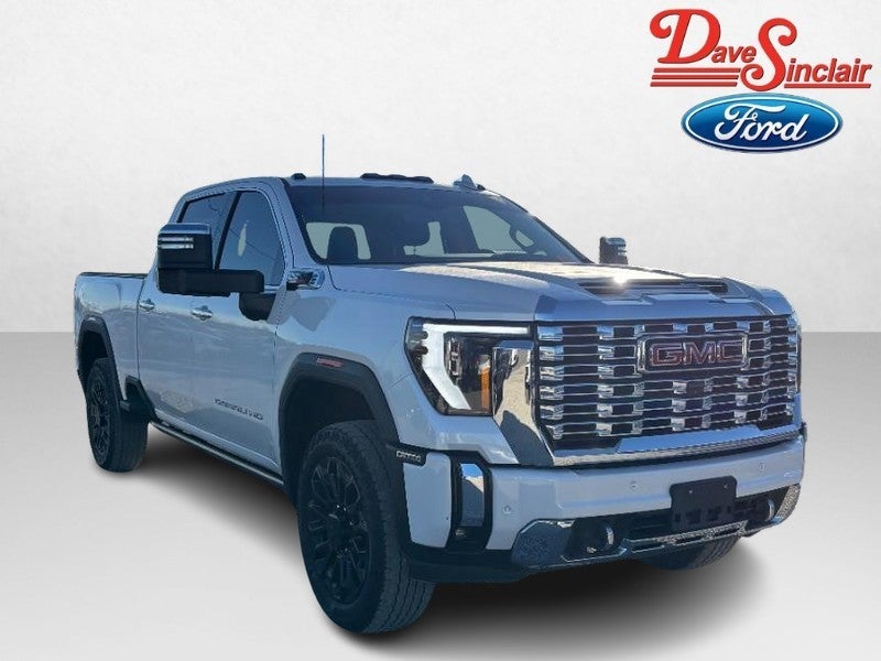 2024 GMC Sierra 2500HD 4WD Crew Cab 159" Denali