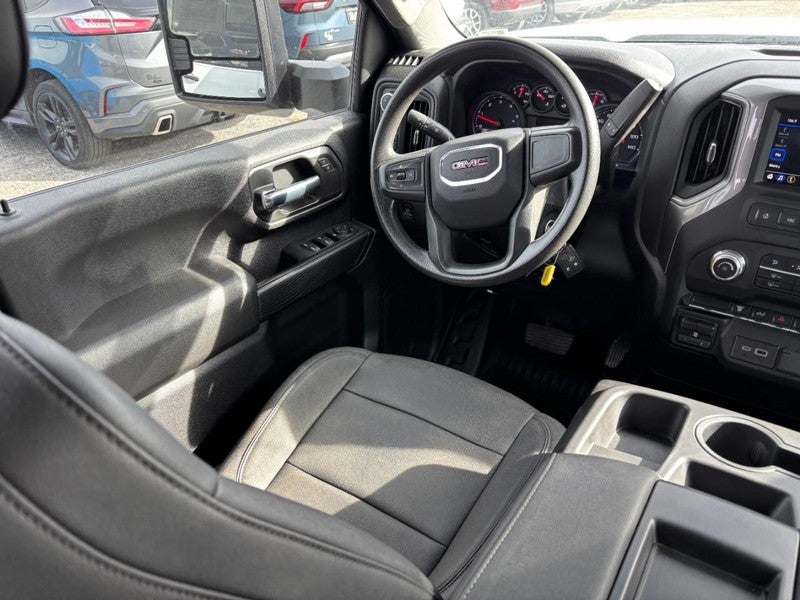 2023 GMC Sierra 3500HD 4WD Crew Cab 172" Pro