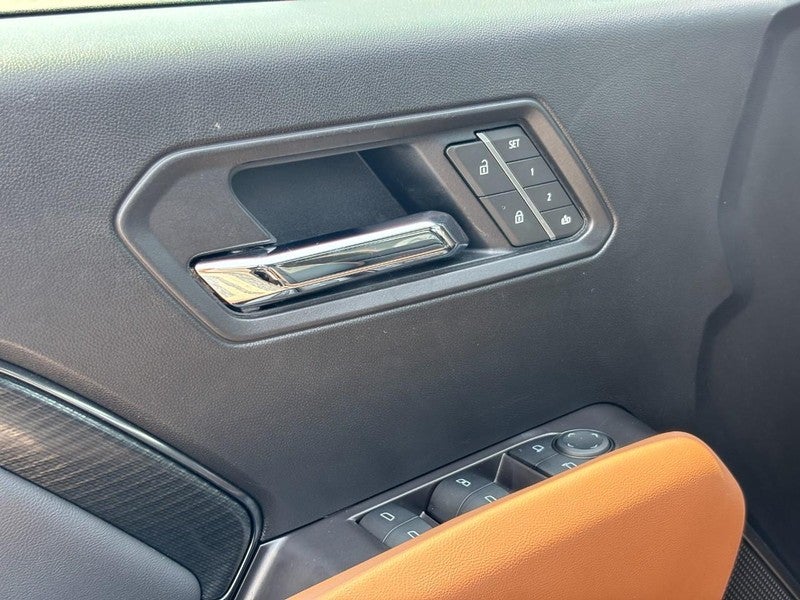 2025 GMC Canyon 4WD Crew Cab AT4