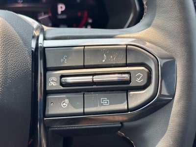 2025 GMC Canyon 4WD Crew Cab AT4