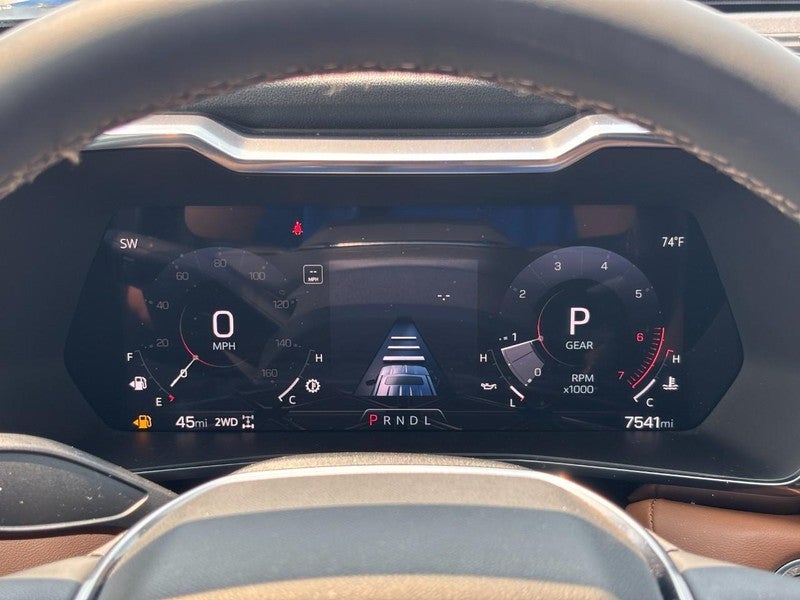 2025 GMC Canyon 4WD Crew Cab AT4