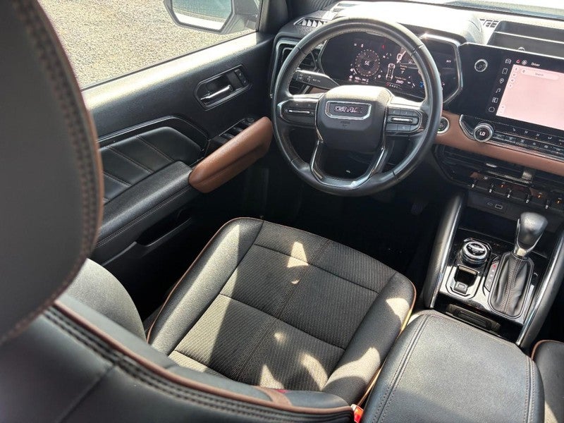 2024 GMC Canyon 4WD Crew Cab AT4