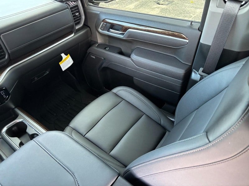 2026 GMC Sierra 1500 4WD Crew Cab 147" Elevation w/3SB